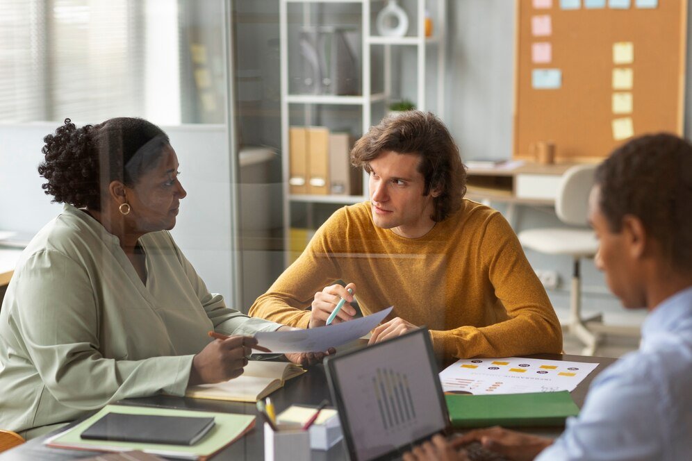 Planejamento de Comunicacao para Empresas em Periodos de Alta Demanda
